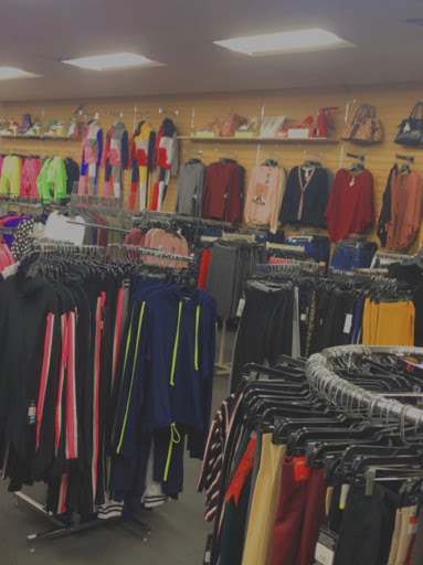 Shoe Store «Gussini Fashion & Shoes», reviews and photos, 3443 Laurel Fort Meade Rd, Laurel, MD 20724, USA