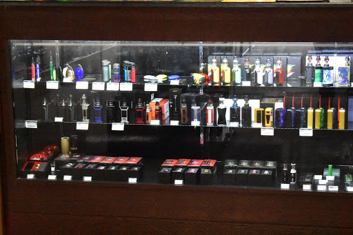 Vaporizer Store «Smoke Spot Smoke Shop», reviews and photos, 24424 Hawthorne Blvd, Torrance, CA 90505, USA
