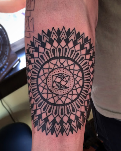 Tattoo Shop «Red Thorn Tattoo», reviews and photos, 1731 Maryland Ave, Baltimore, MD 21201, USA