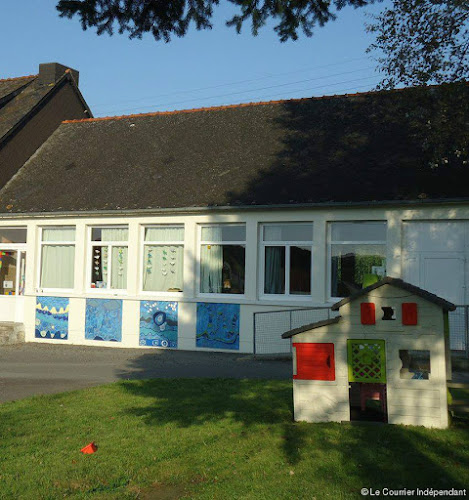 École Saint Louis De Montfort à La Chèze