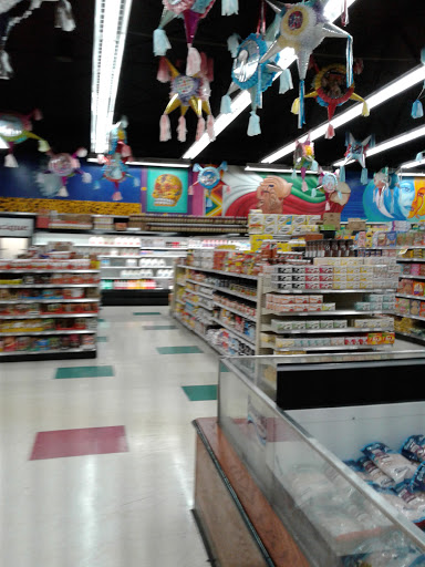 Produce Market «El Ranchito», reviews and photos, 561 E Cass St, Joliet, IL 60432, USA