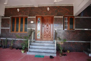 OYO 60246 Viji Bharathi Guest House image