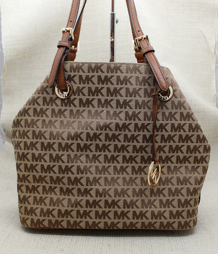 Pawn Shop «Bayou Pawn & Jewelry», reviews and photos, 821 N Morrison Blvd, Hammond, LA 70401, USA