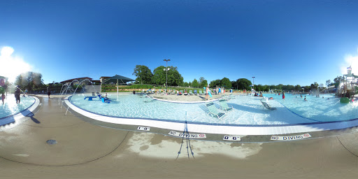 Swim Club «Crystal Lake Park Family Aquatic Center», reviews and photos, 1401 N Broadway Ave, Urbana, IL 61801, USA