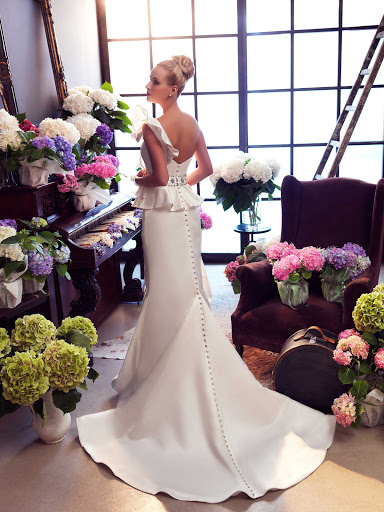 Wedding Store «Helen Miller Bridal Boutique», reviews and photos, 3326 Sacramento St, San Francisco, CA 94118, USA