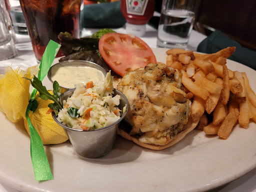 American Restaurant «Clydes of Georgetown», reviews and photos