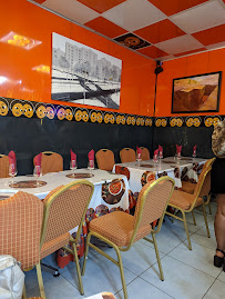 Atmosphère du Restaurant éthiopien Restaurant Enat à Paris - n°8