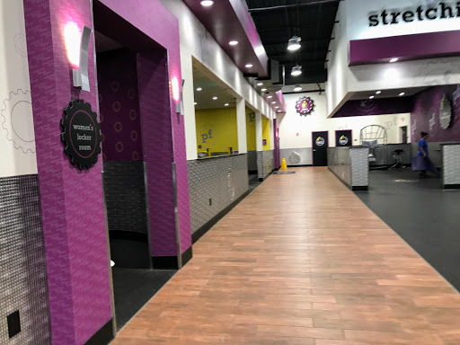 Gym «Planet Fitness», reviews and photos, 340 S Hamilton Rd, Gahanna, OH 43230, USA