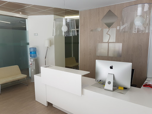 Información y opiniones sobre Centro Andaluz de Osteopatía | Fisioterapia y Osteopatía en Granada. de Granada