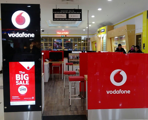 Vodafone - Hollywood Plaza