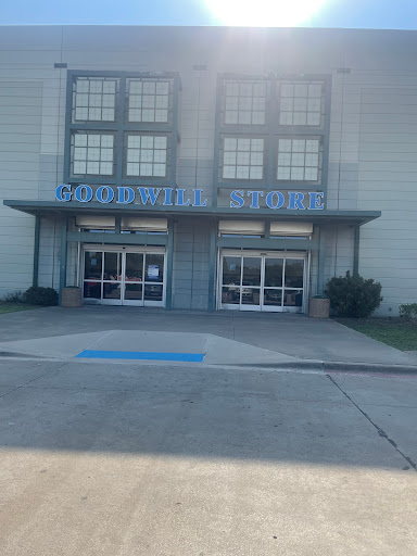 Thrift Store «Goodwill Retail Store & Donation Center», reviews and photos