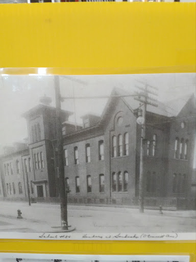 Park «Mutual Riverfront Park», reviews and photos, 41 Hamburg St, Buffalo, NY 14204, USA