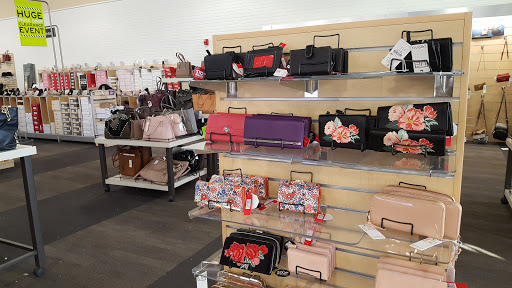 Shoe Store «DSW Designer Shoe Warehouse», reviews and photos, 28700 Telegraph Rd, Southfield, MI 48034, USA