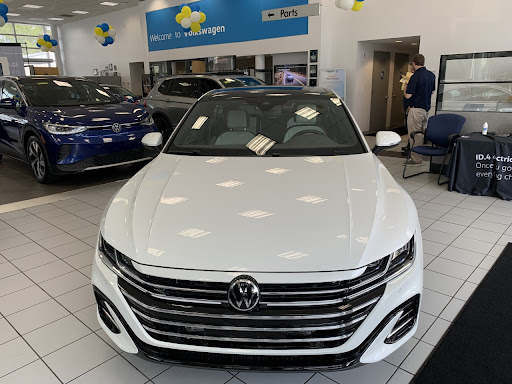Volkswagen Dealer «Douglas Volkswagen», reviews and photos, 491 Morris Ave, Summit, NJ 07901, USA