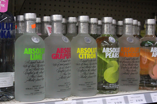 Liquor Store «Virginia Curve Liquor Store», reviews and photos, 856 Virginia Ave, Atlanta, GA 30354, USA