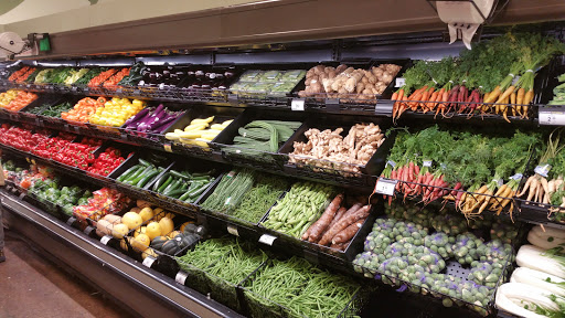 Grocery Store «Kroger», reviews and photos, 4777 Kenard Ave, Cincinnati, OH 45232, USA