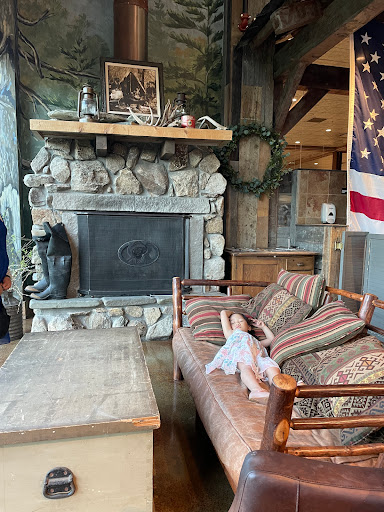 Sporting Goods Store «Bass Pro Shops», reviews and photos