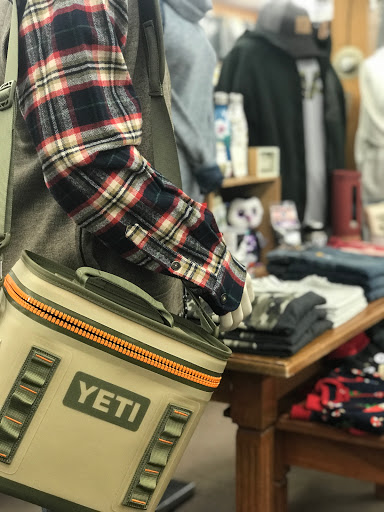 Department Store «Ronnings», reviews and photos, 301 3rd St, International Falls, MN 56649, USA