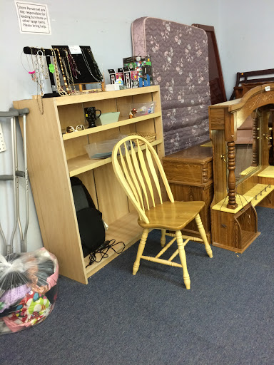 Thrift Store «Duvall Bargain Thrift Store», reviews and photos, 1200 Deltona Blvd, Deltona, FL 32725, USA