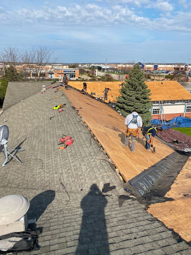 Roofing Contractor «Safeguard Construction Company, Inc.», reviews and photos, 2819 Village Green Dr, Aurora, IL 60504, USA
