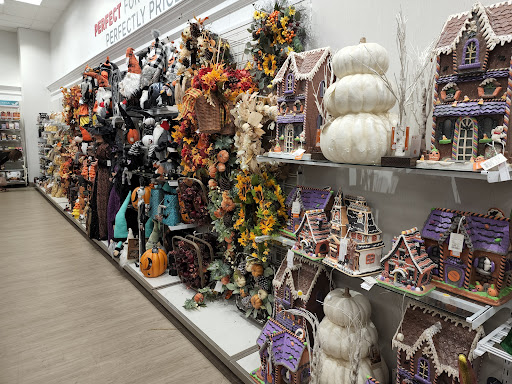 Department Store «HomeGoods», reviews and photos, 65 Commerce Way, Seekonk, MA 02771, USA