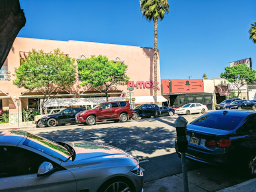 Department Store «T.J. Maxx», reviews and photos, 14651 Ventura Blvd, Sherman Oaks, CA 91403, USA