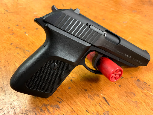 Gun Shop «Bergen Sporting Goods», reviews and photos, 649 Bergen Blvd, Ridgefield, NJ 07657, USA