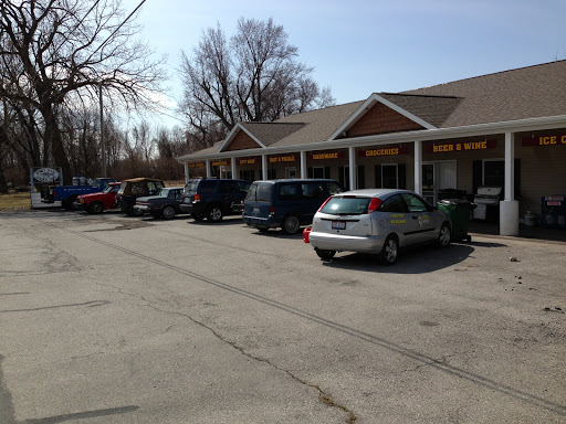 General Store «Middle Bass General Store with Bar and Restaurant», reviews and photos, 940 Fox Rd, Middle Bass, OH 43446, USA