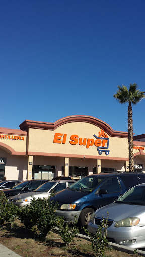 Grocery Store «El Super», reviews and photos, 7000 Alameda St, Huntington Park, CA 90255, USA