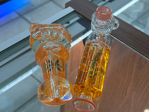 Vaporizer Store «27 Vape & Smoke», reviews and photos, 5268 S 27th St, Milwaukee, WI 53221, USA