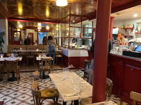 Atmosphère du Restaurant Café les Deux Gares à Paris - n°1