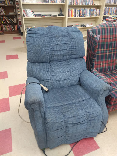 Thrift Store «The Salvation Army Family Store & Donation Center», reviews and photos