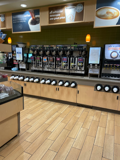 Gas Station «Cumberland Farms», reviews and photos, 95 Huttleston Ave, Fairhaven, MA 02719, USA