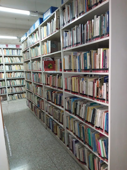 Biblioteca Mauricio A López