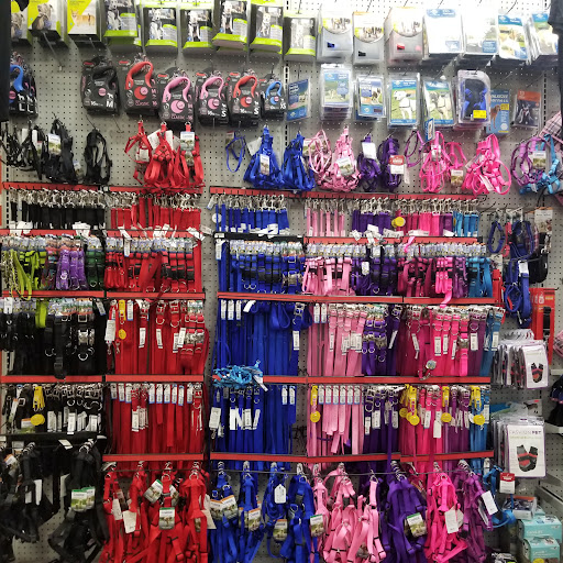 Pet Supply Store «Pet Supreme», reviews and photos, 12823 Foothill Blvd, Sylmar, CA 91342, USA