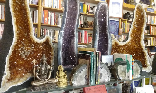 Book Store «Garland of Letters Bookstore», reviews and photos, 527 South St, Philadelphia, PA 19147, USA