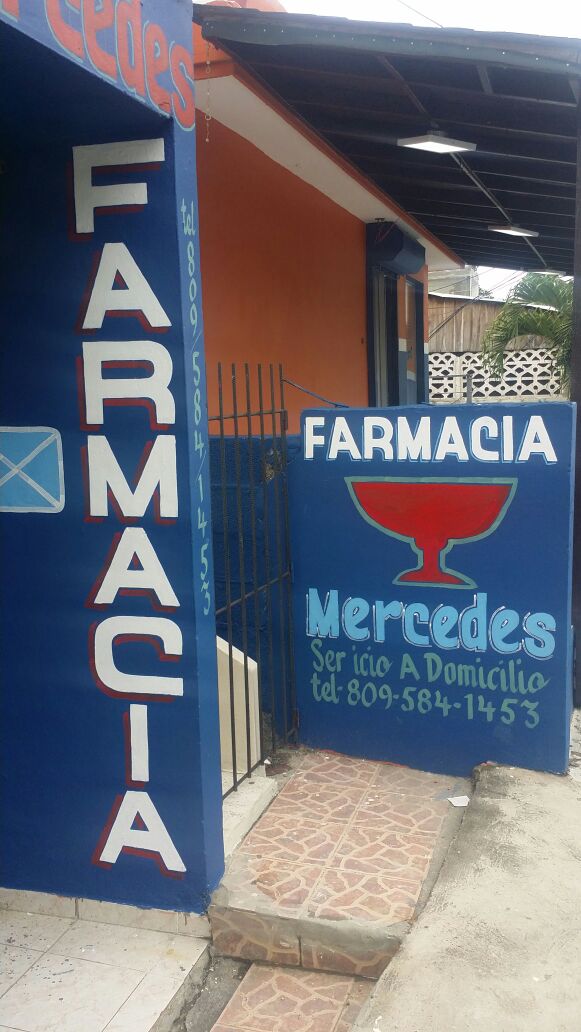 FARMACIA MERCEDES MARTINEZ
