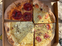 Plats et boissons du Pizzeria Pizza Capri Marseille - n°10