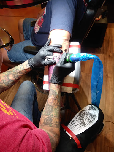 Tattoo Shop «Sacred Art Studio», reviews and photos, 1921 Ferro Dr, New Lenox, IL 60451, USA