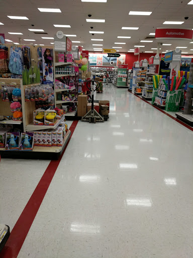Department Store «Target», reviews and photos, 91 Taunton St, Plainville, MA 02762, USA
