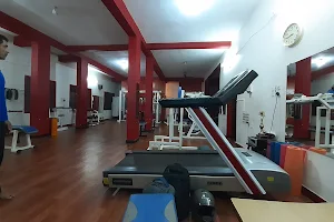 Six Pack multi-gym and fitness studio image