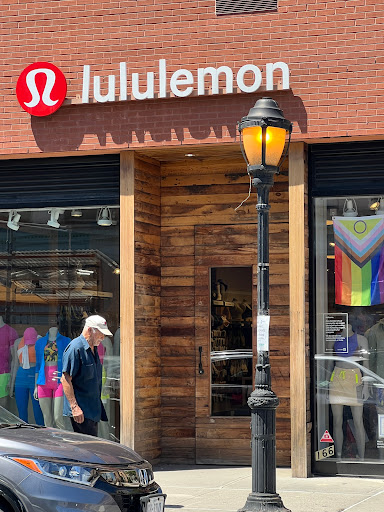 Sportswear Store «lululemon», reviews and photos, 166 Smith St, Brooklyn, NY 11201, USA