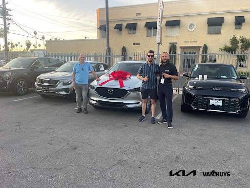 Van Nuys Kia image