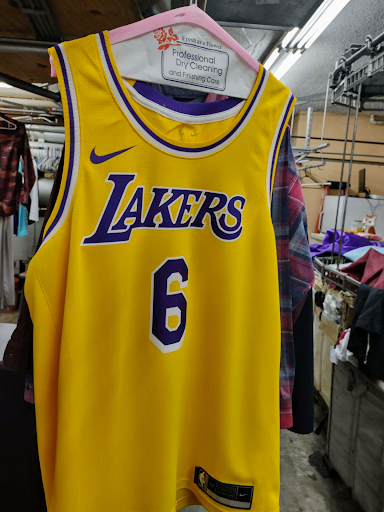 Dry Cleaner «Swiss Cleaners», reviews and photos, 15333 Roscoe Blvd, Panorama City, CA 91402, USA