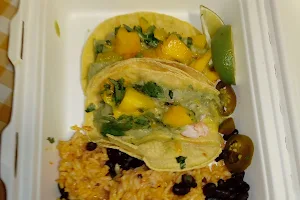 El Loro Tacos image