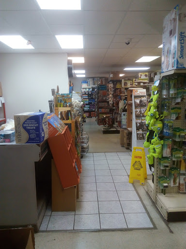 Animal Feed Store «Family Pet Food Center», reviews and photos, 1228 S Military Ave, Green Bay, WI 54304, USA