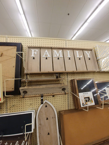 Craft Store «Hobby Lobby», reviews and photos, 2225 N 2nd St, Millville, NJ 08332, USA