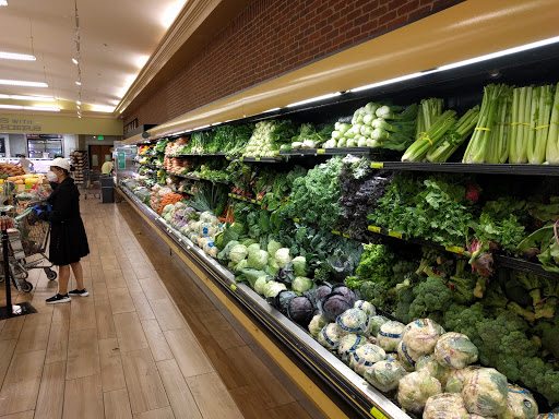 Grocery Store «Whole Foods Market», reviews and photos, 647 Washington St, Newton, MA 02458, USA
