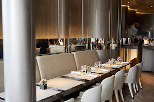 Photo n°71 de Emporio Armani Caffè à Paris ()