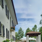 Photo n°1 de l'avis de Rosemarie.c fait le 14/07/2021 à 15:54 sur le  La Rampa Fiorita - Cascina Rampa à Venaria Reale